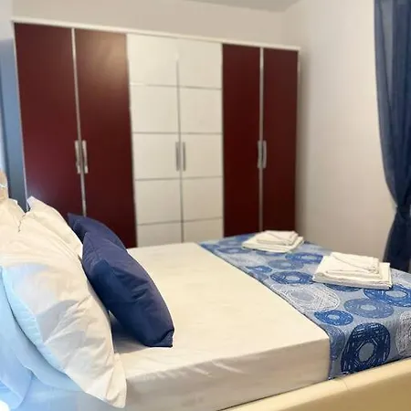 Lungomare 24/7 Self Check-in * Vlorë